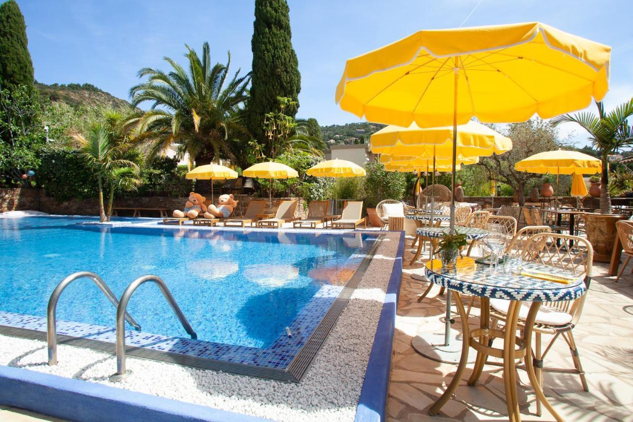 Hotel La Piscine Le Lavandou Eksteriør bilde